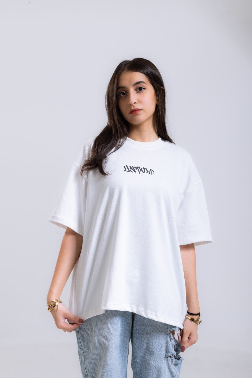 UNTOLD WHITE BOXY TEE