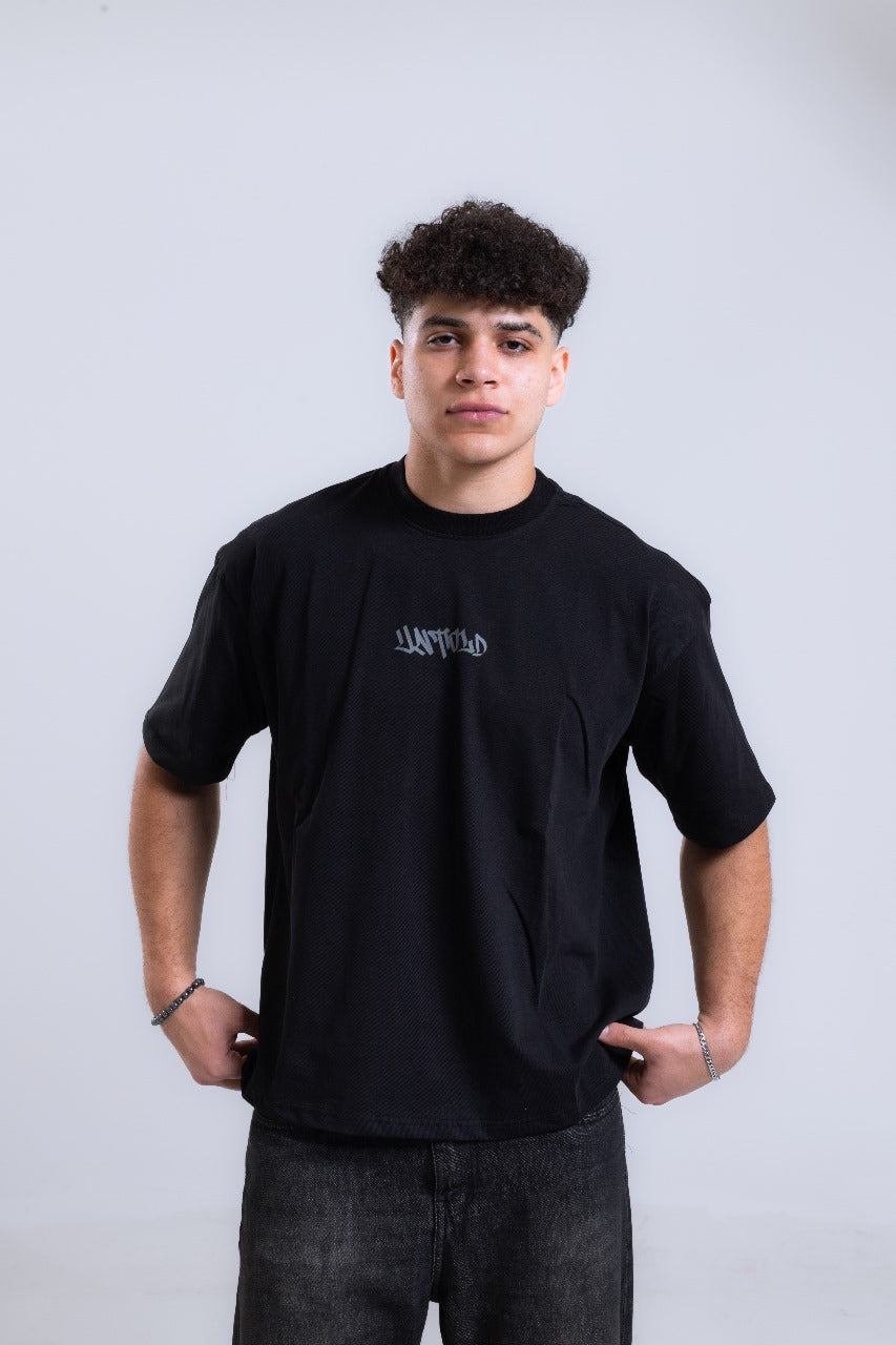 UNTOLD BLACK BOXY TEE